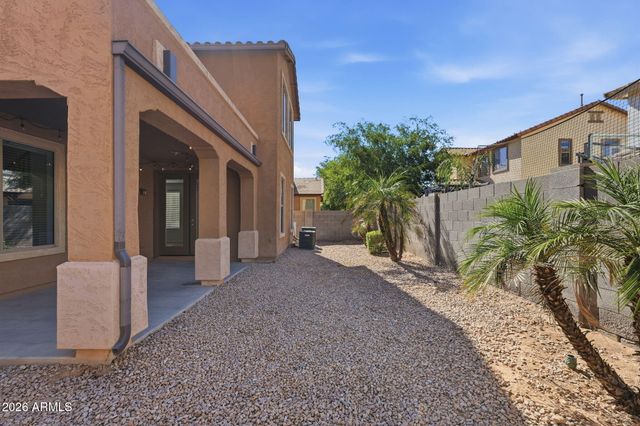 4094 E BELLERIVE Drive, Chandler, AZ 85249