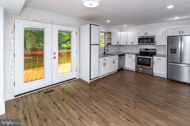 106 PROVIDENCE AVE, Doylestown, PA 18901