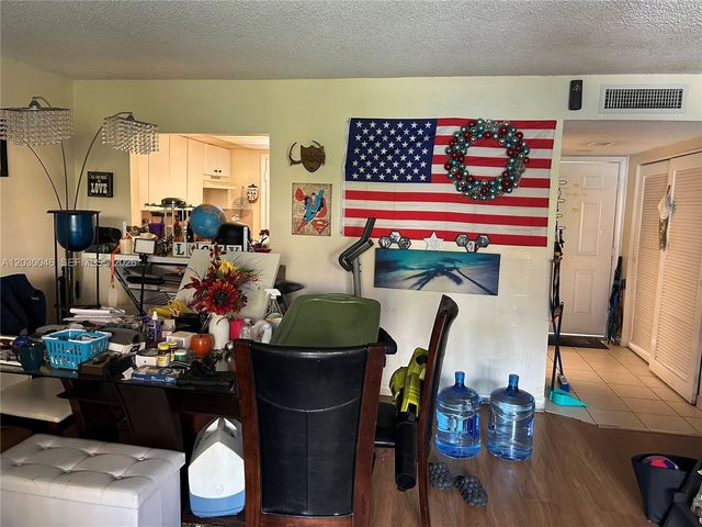 18051 NW 68th Avenue K104, Hialeah, FL 33015