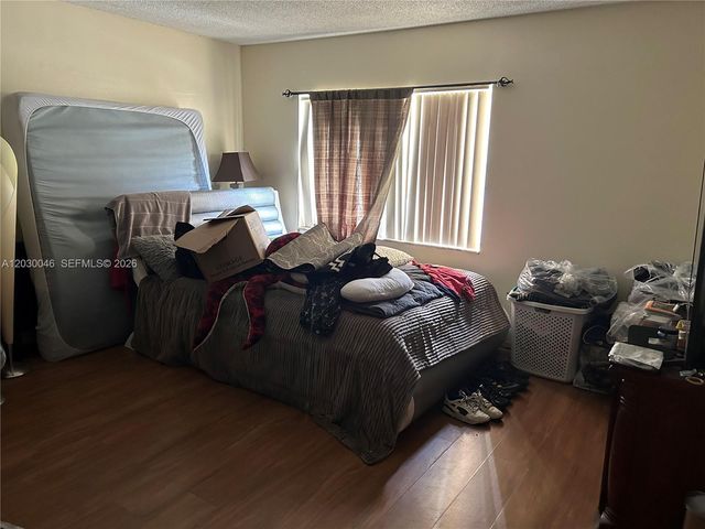 18051 NW 68th Avenue K104, Hialeah, FL 33015