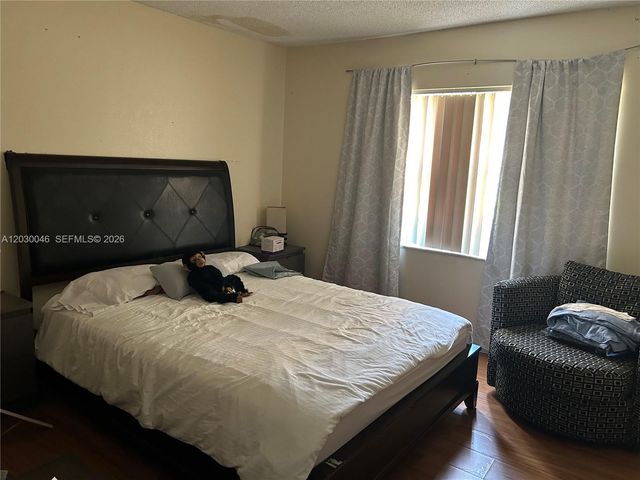 18051 NW 68th Avenue K104, Hialeah, FL 33015
