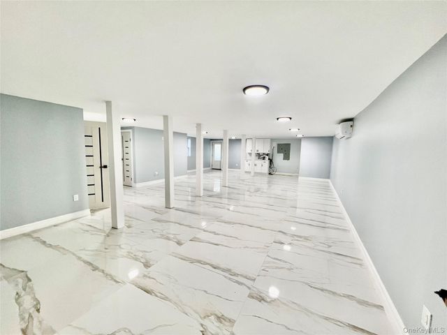 38 Railroad Avenue, East Hampton, NY 11937