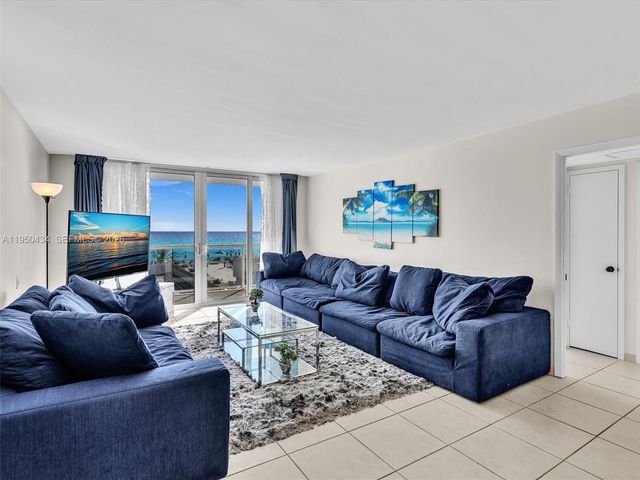 3140 S Ocean Dr 206, Hallandale Beach, FL 33009