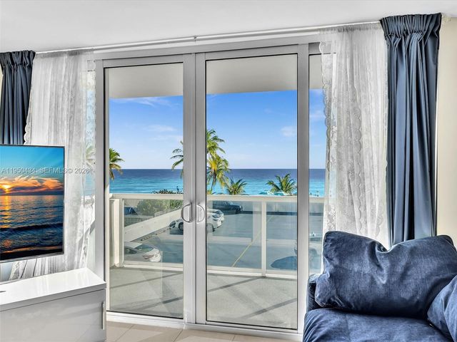 3140 S Ocean Dr 206, Hallandale Beach, FL 33009