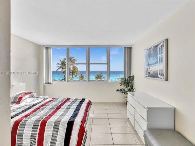 3140 S Ocean Dr 206, Hallandale Beach, FL 33009
