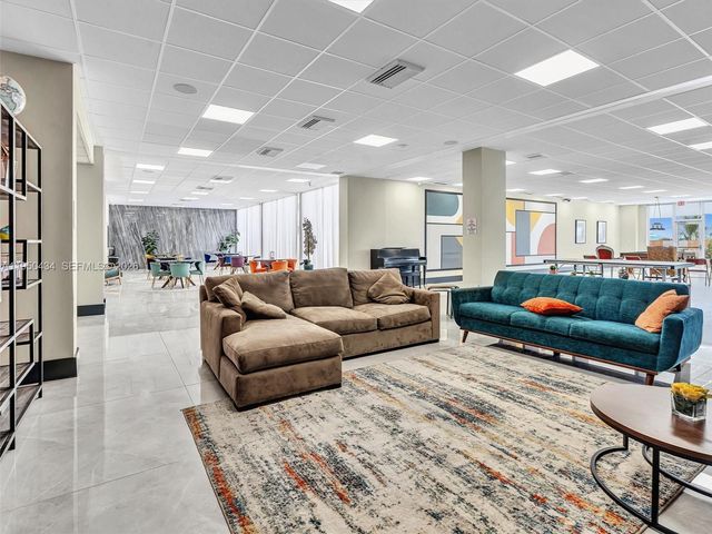 3140 S Ocean Dr 206, Hallandale Beach, FL 33009