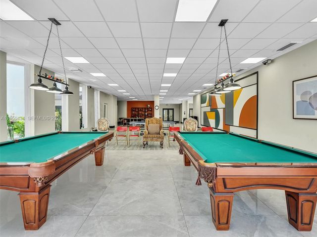 3140 S Ocean Dr 206, Hallandale Beach, FL 33009