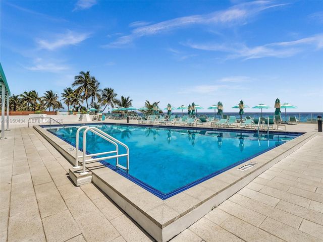 3140 S Ocean Dr 206, Hallandale Beach, FL 33009