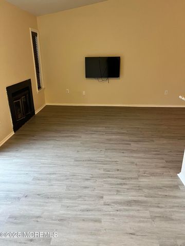 6143 Cedar Court, Monmouth Junction, NJ 08852