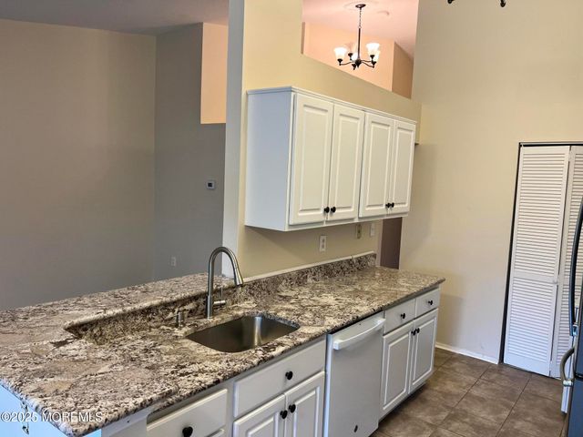 6143 Cedar Court, Monmouth Junction, NJ 08852