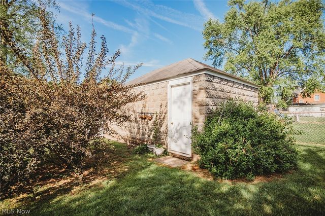 1612 24th Street, Parkersburg, WV 26101