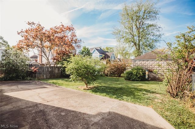 1612 24th Street, Parkersburg, WV 26101