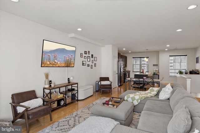 1307 S HANCOCK ST, Philadelphia, PA 19147