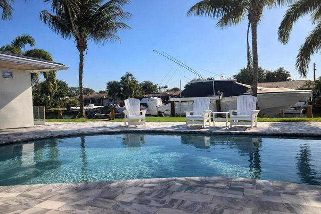 3910 NE 26th Avenue, Lighthouse Point, FL 33064