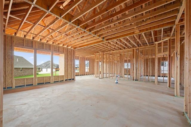 15409 Addison Lane, Oklahoma City, OK 73013