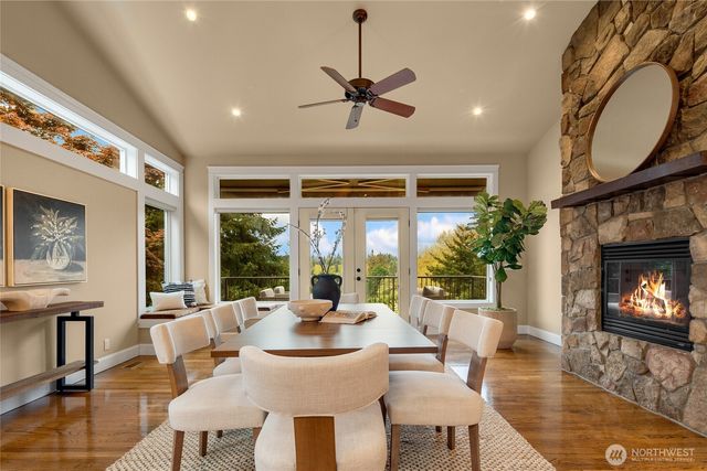 8619 NE 24th Street, Clyde Hill, WA 98004