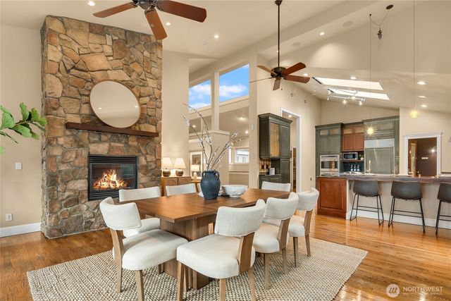 8619 NE 24th Street, Clyde Hill, WA 98004