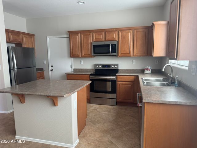 3743 W Keller Drive, Anthem, AZ 85086