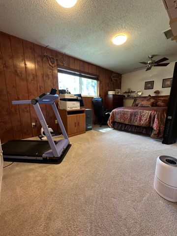 15710 Paulina Avenue, La Pine, OR 97739
