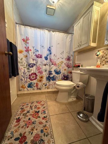 15710 Paulina Avenue, La Pine, OR 97739