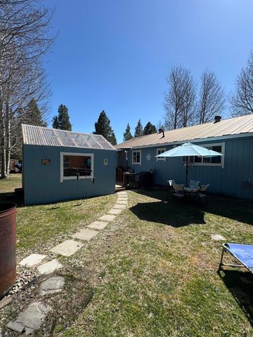 15710 Paulina Avenue, La Pine, OR 97739