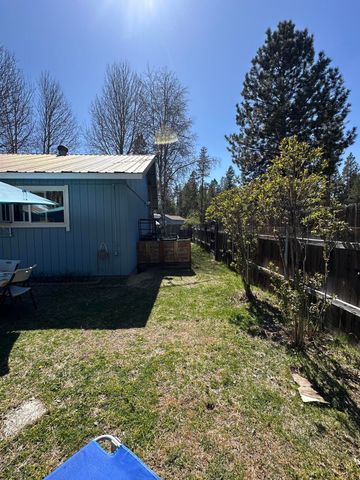 15710 Paulina Avenue, La Pine, OR 97739