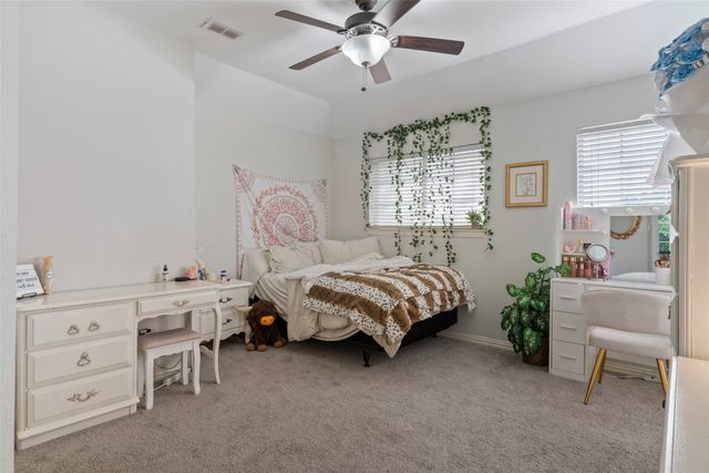 4405 Meadowcove Drive, Rowlett, TX 75088
