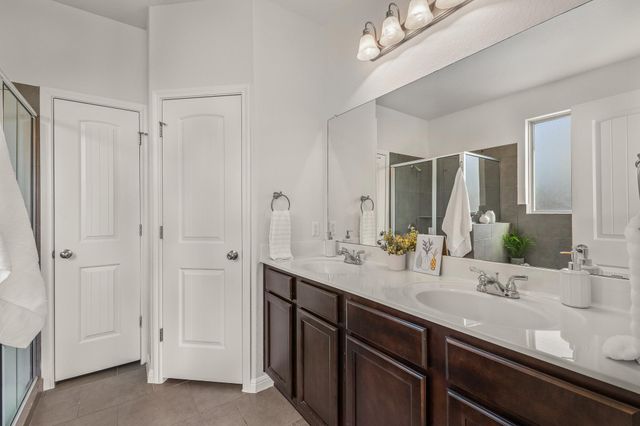 6204 Morganite LN, Killeen, TX 76542