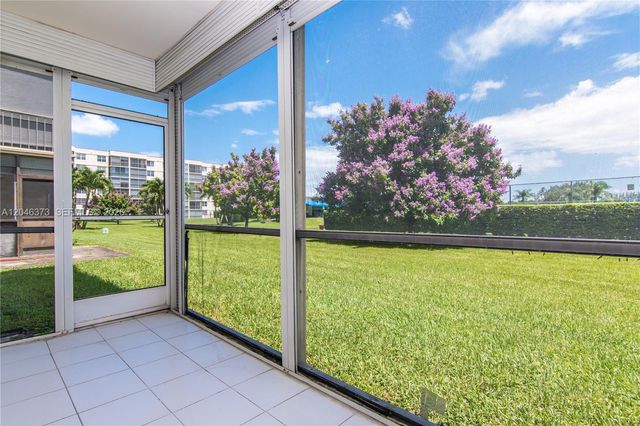8900 Washington Boulevard 117, Pembroke Pines, FL 33025