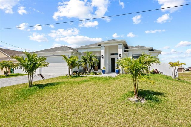 10 nw 35th ave, Cape Coral, FL 33993