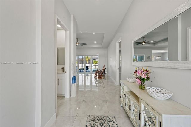 10 nw 35th ave, Cape Coral, FL 33993