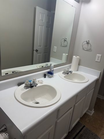 5866 Thompson Park Boulevard, Indianapolis, IN 46237