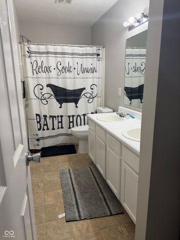 5866 Thompson Park Boulevard, Indianapolis, IN 46237