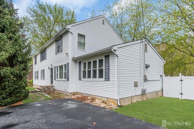 120 Cedar Swamp Road, Jackson, NJ 08527