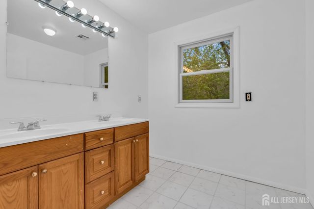 120 Cedar Swamp Road, Jackson, NJ 08527