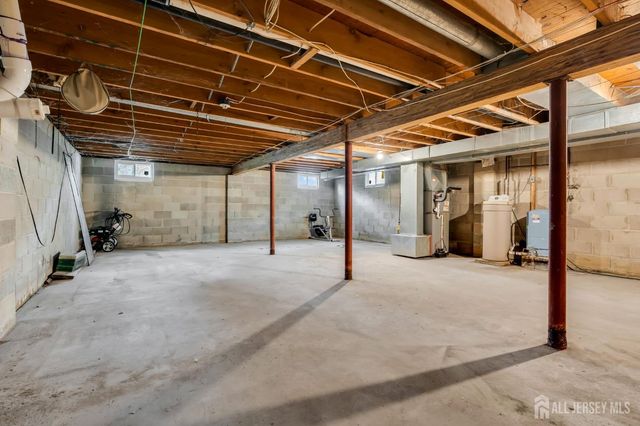 120 Cedar Swamp Road, Jackson, NJ 08527