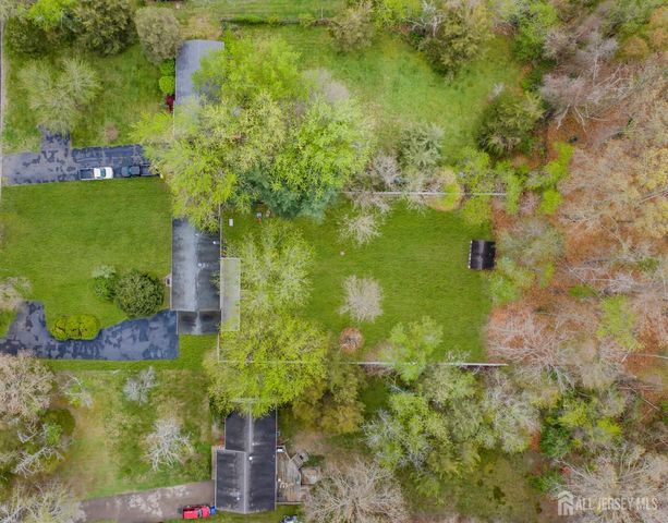 120 Cedar Swamp Road, Jackson, NJ 08527