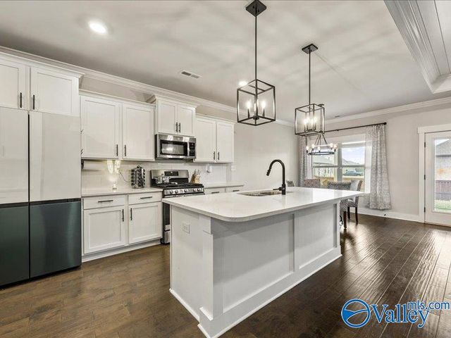 105 Havner Drive, Hazel Green, AL 35750