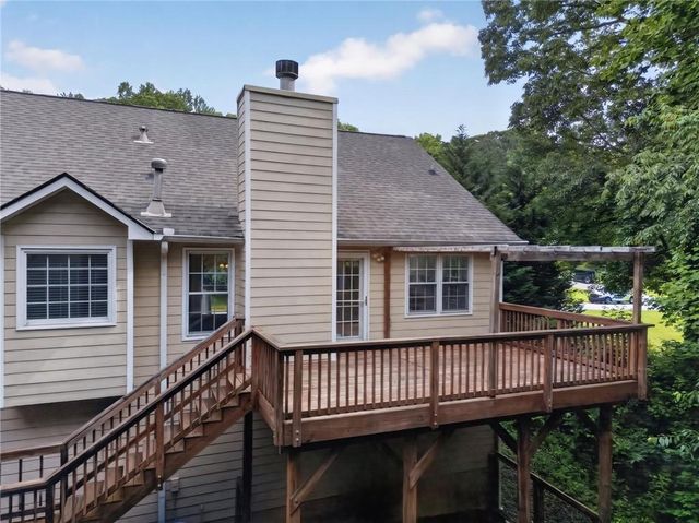 115 Valor Ridge Drive, Dallas, GA 30132