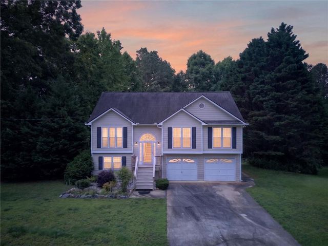 115 Valor Ridge Drive, Dallas, GA 30132