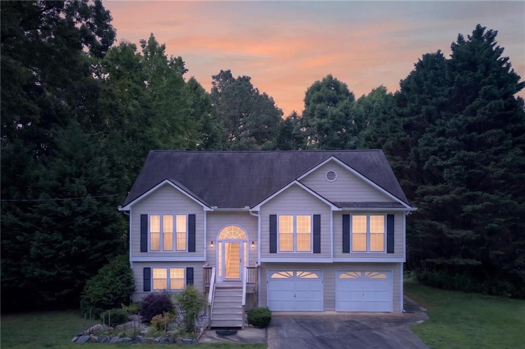 115 Valor Ridge Drive, Dallas, GA 30132