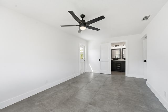 203 Manatee Lane A, Fort Pierce, FL 34982