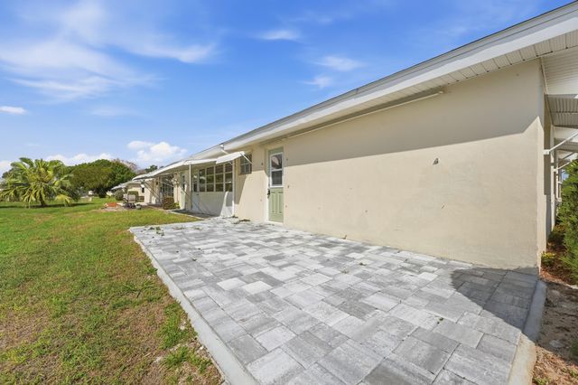 203 Manatee Lane A, Fort Pierce, FL 34982