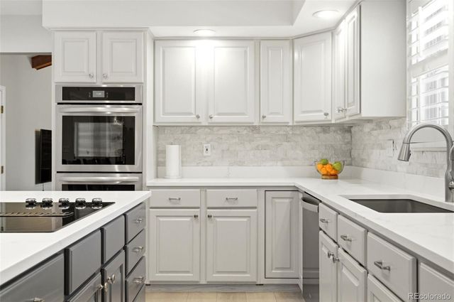 2255 Thistle Ridge Circle, Highlands Ranch, CO 80126