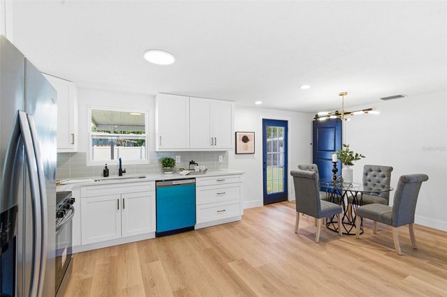 3709 CORAL DRIVE, Tampa, FL 33619