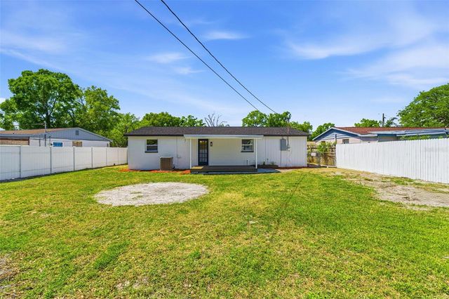 3709 CORAL DRIVE, Tampa, FL 33619