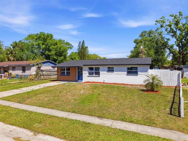 3709 CORAL DRIVE, Tampa, FL 33619