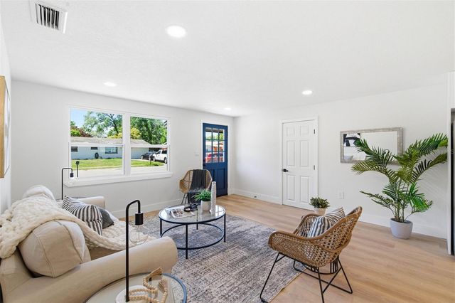 3709 CORAL DRIVE, Tampa, FL 33619