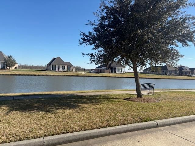 106 Rue Etienne, Thibodaux, LA 70301