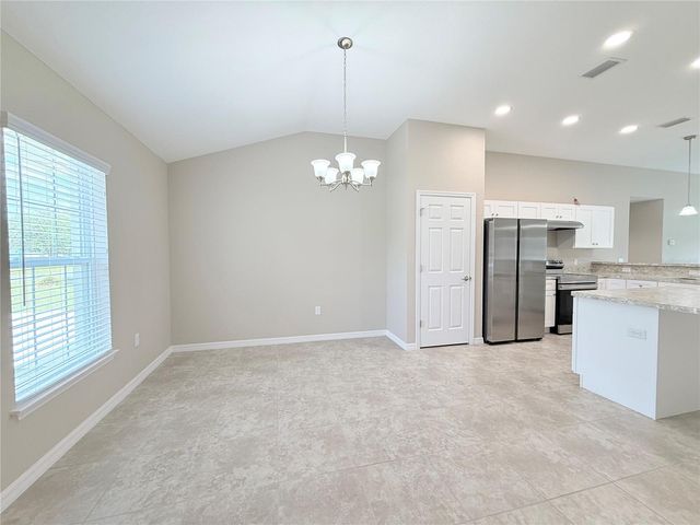 15712 SW 37TH CIRCLE, Ocala, FL 34473